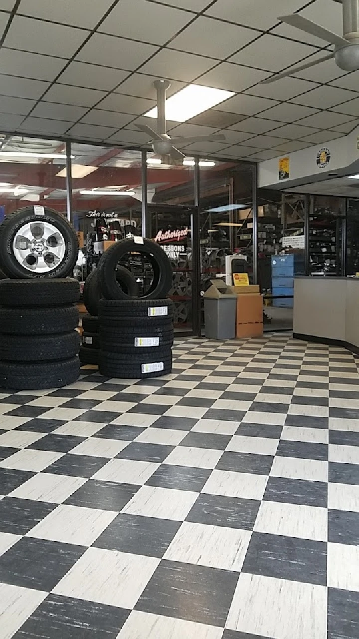 Adams Used Auto Parts Inc in Tampa