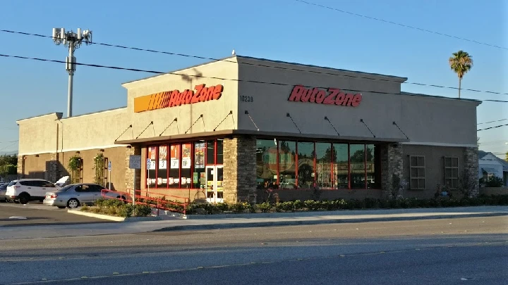 AutoZone Auto Parts in Bellflower