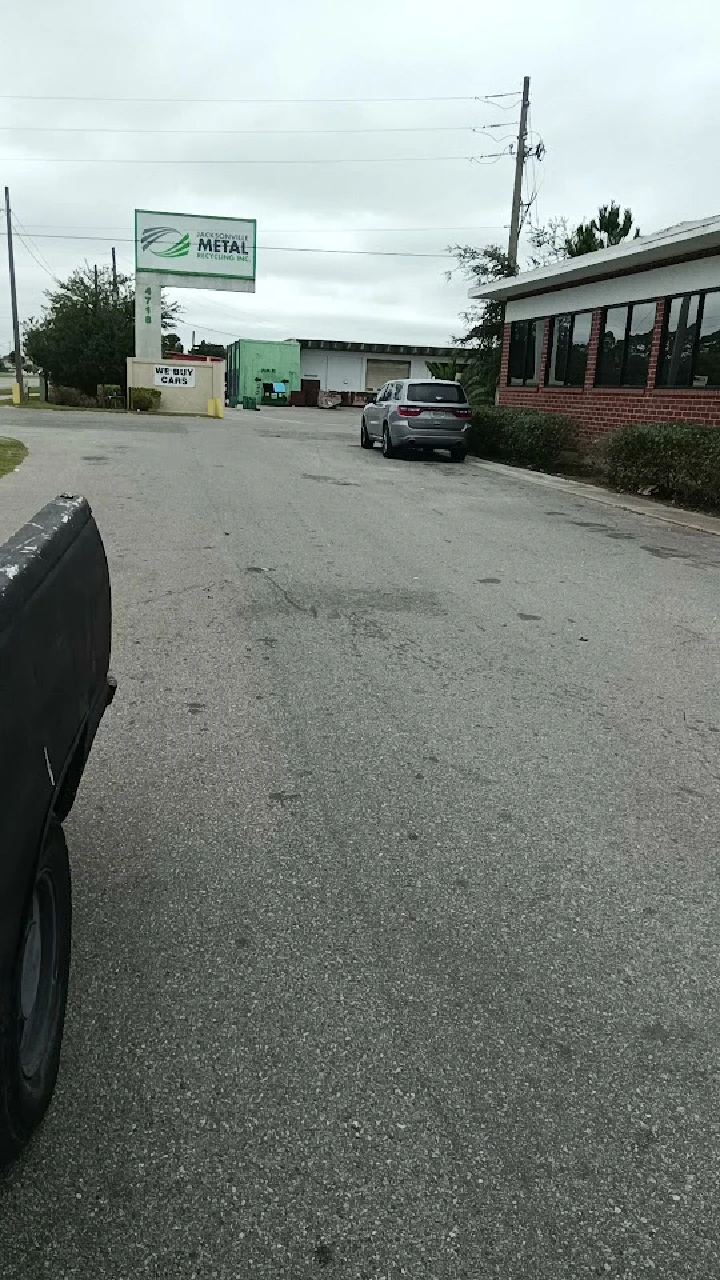 Jacksonville Metal Recycling location and signage.