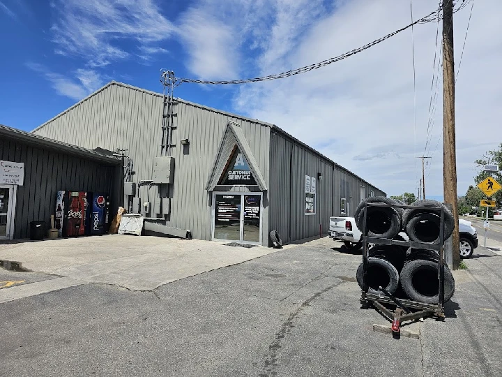 Hanser's Salvage and Used Parts building exterior.