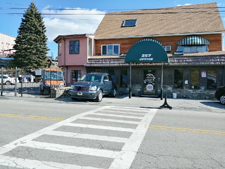 STANDARD USED AUTO PARTS and WRECKING COMPANY in Worcester