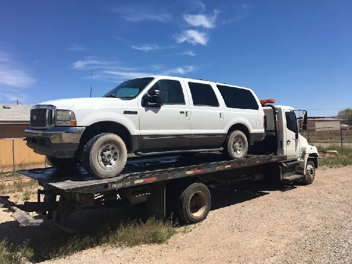 Pescador auto LLC-Cash for junk cars WE BUY JUNK CARS in Albuquerque