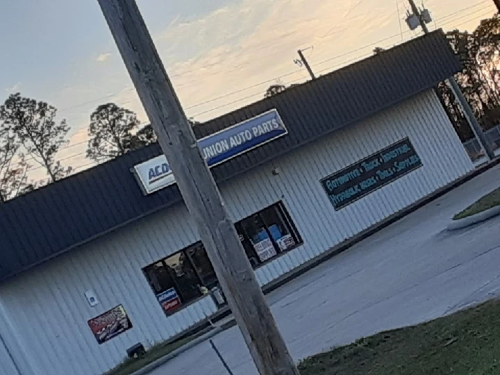 Maximum Auto Parts & Supply Inc in Gulfport