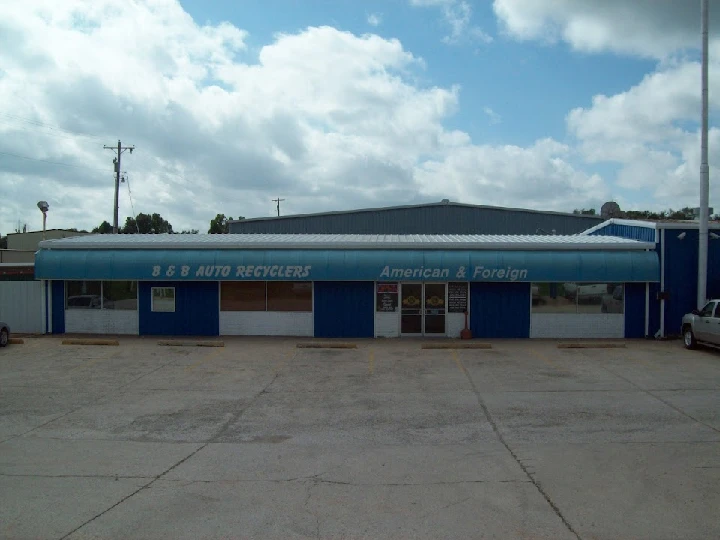 B & B Auto Parts & Salvage storefront exterior.