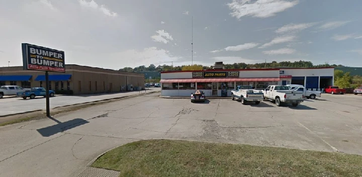 Bumper to Bumper Auto Parts storefront and signage.