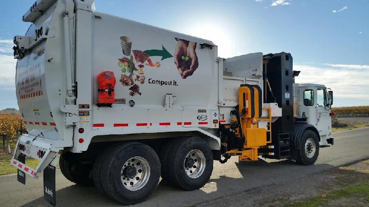 Compost collection truck from Napa Waste Services.