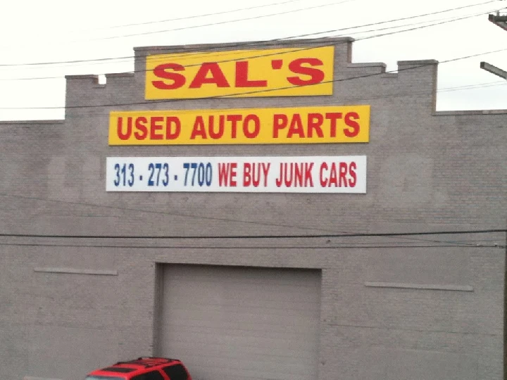 Sal's Auto Parts in Detroit