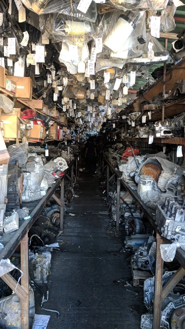 Hilltop Auto Salvage in Nashville