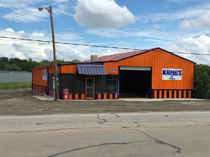 Kar Parts Texas store exterior in bright colors.