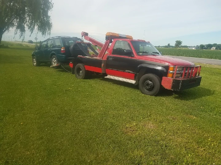 ZB Salvage & Recycling in Madison