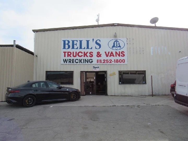 Bell's Trucks & Vans Inc in Lancaster