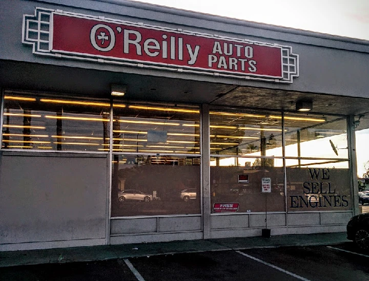 O'Reilly Auto Parts store exterior view.