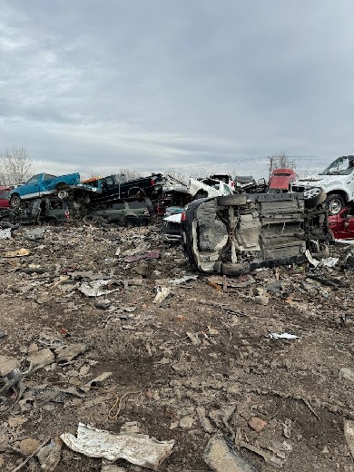 Yaw's Auto Salvage in Des Moines