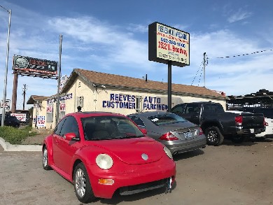 Reeves Auto Wrecking in Phoenix