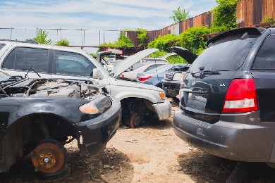 Mid-Town Auto Parts & Salvage in Memphis